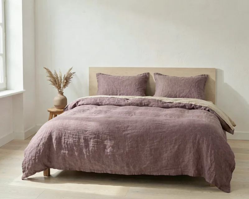 Everything for
your bedroom.
Beautifully together.