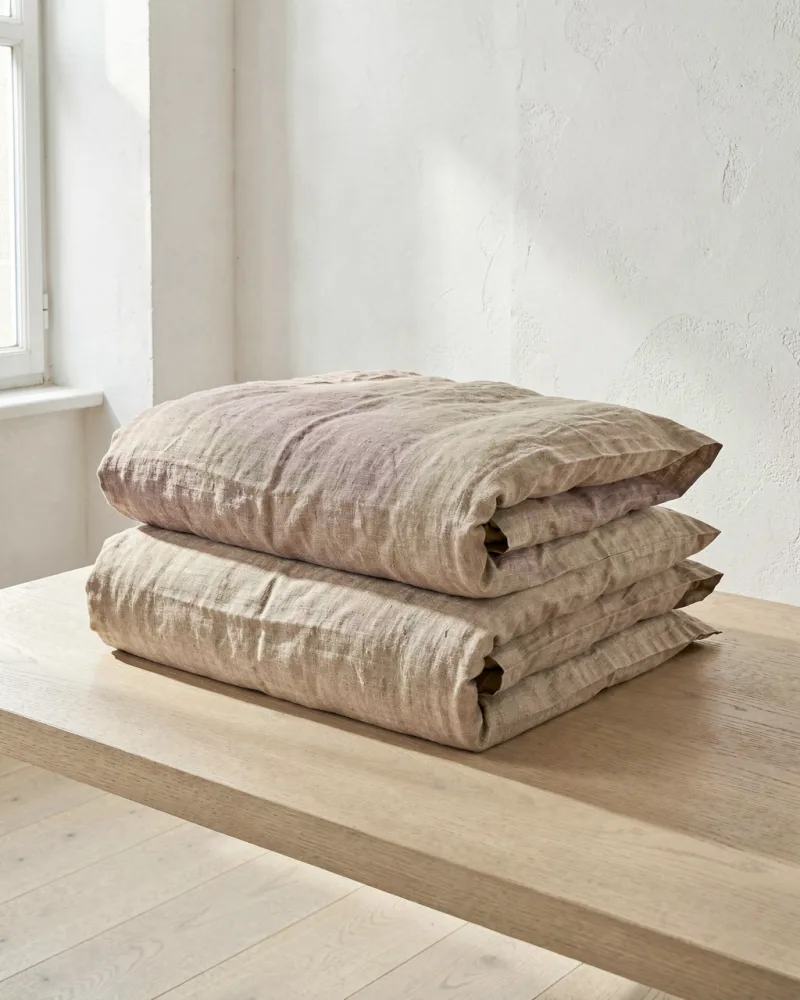 Halló Stonewashed Linen Bedding Set — folded